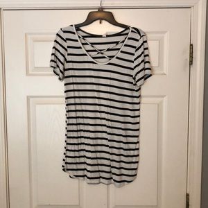 Pinkblush maternity shirt
